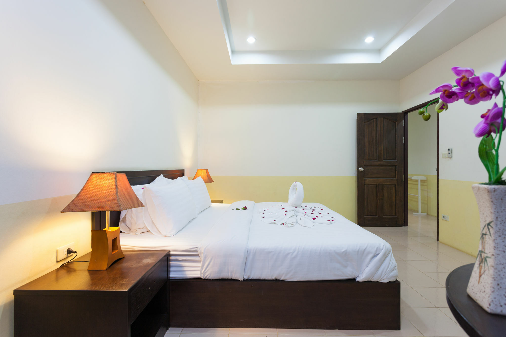 Bangtao Kanita House Bang Tao Beach  Exterior photo